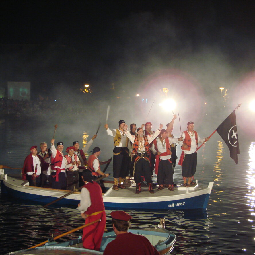 June 28th in Omiš: Pirates, Parades & a Miroslav Škoro Concert